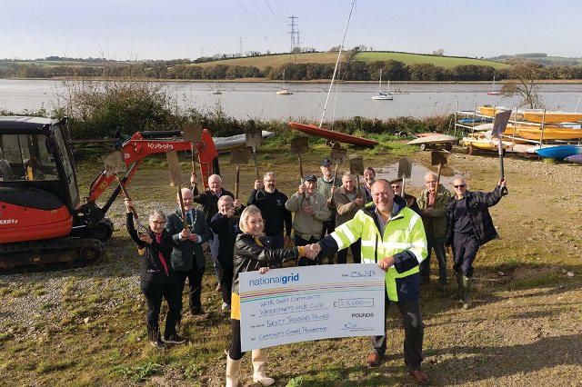 National Grid donates £20,000 to Bere Alston watersports club