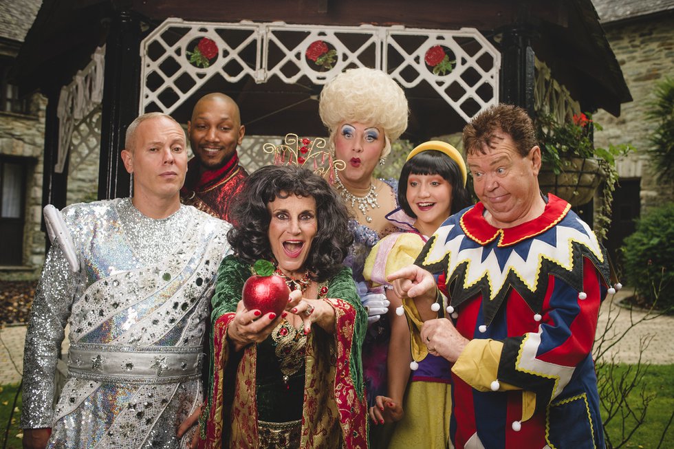 The cast of Snow White - TRP's 2024 pantomime